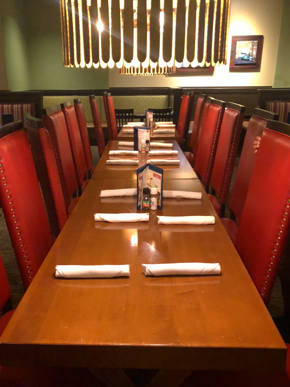 Carrabba's Italian Grill: Family Favorites and a Warm Atmosphere